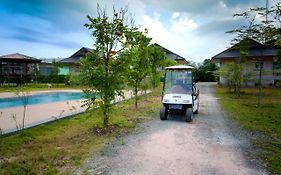 Mae Faek Villas